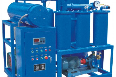 离心式滤油机是怎么事情的？？？？？？？